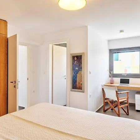 Apartment Alectrona Living Crete, Olivea Luxury *